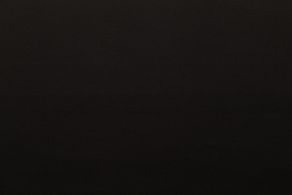 Bufalino Nero 246 è uno dei materiali (finta pelle) usato per realizzare diversi prodotti di asticolor